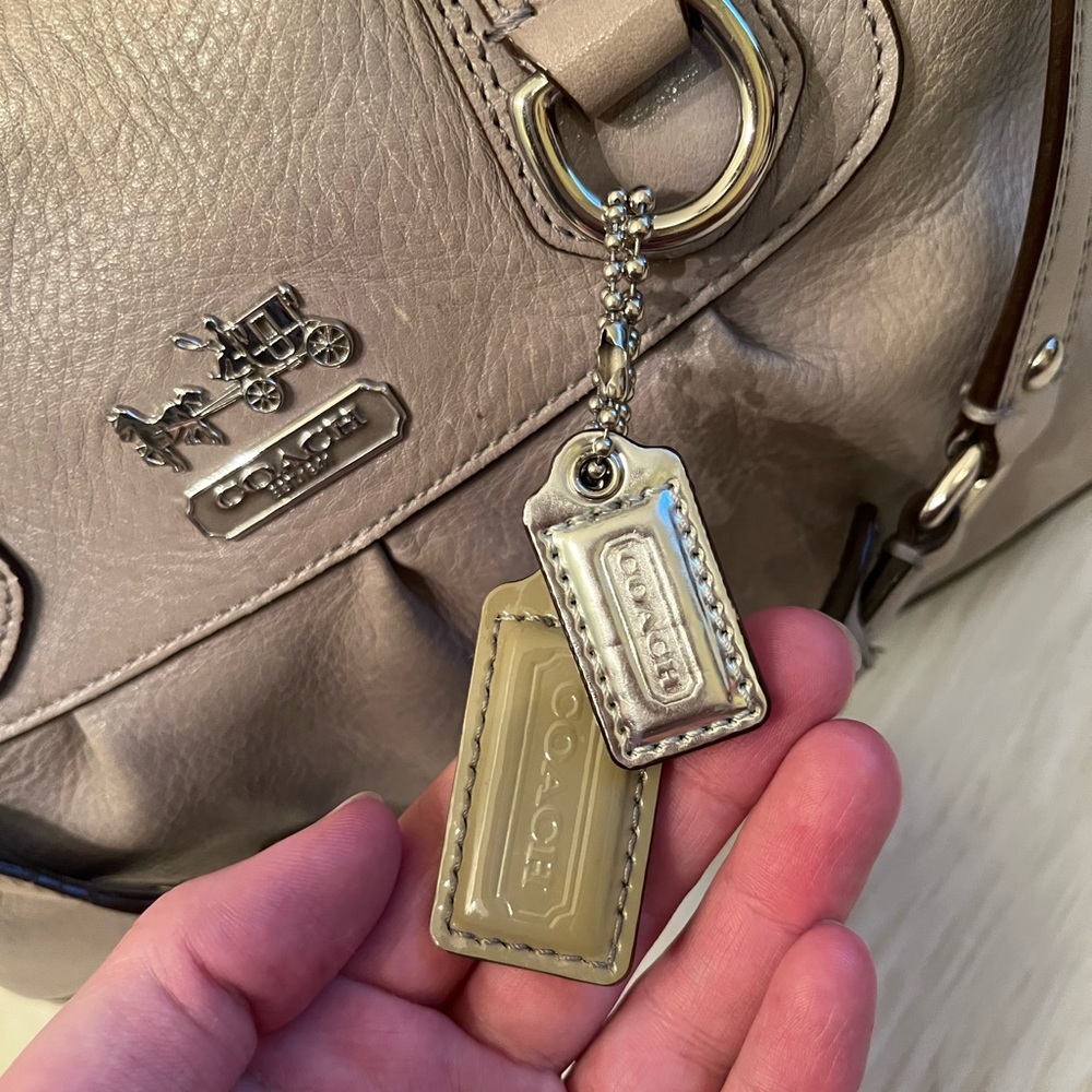 Vintage Coach Madison Sabrina Leather Satchel - Picture 5 of 8